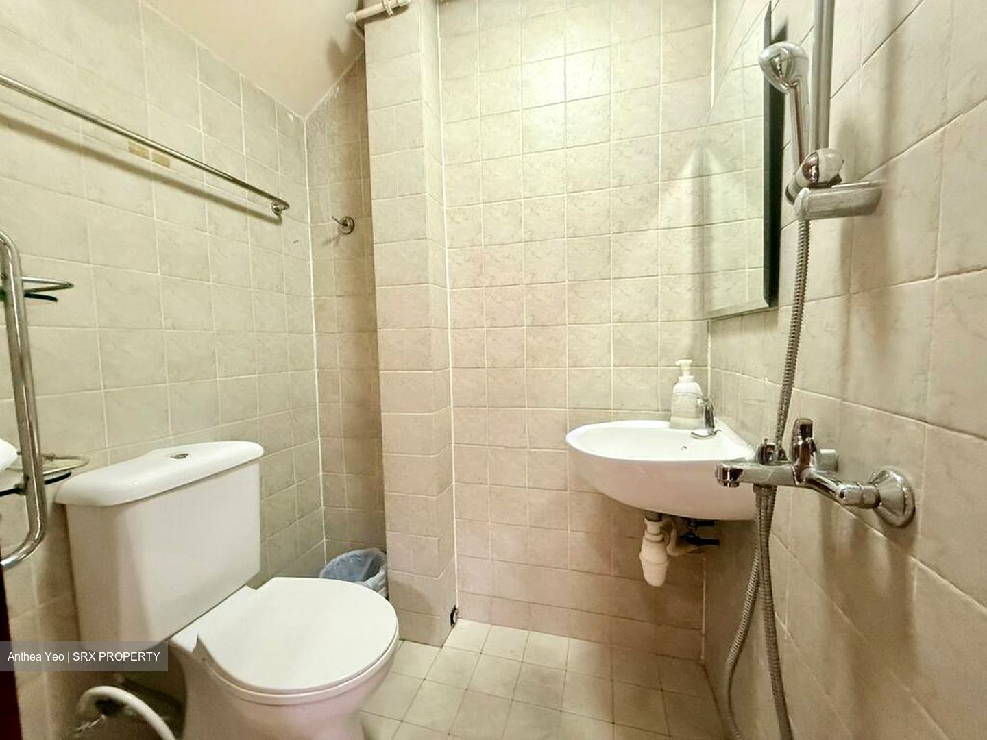 Cambridge Road (D8), Terrace #578235281